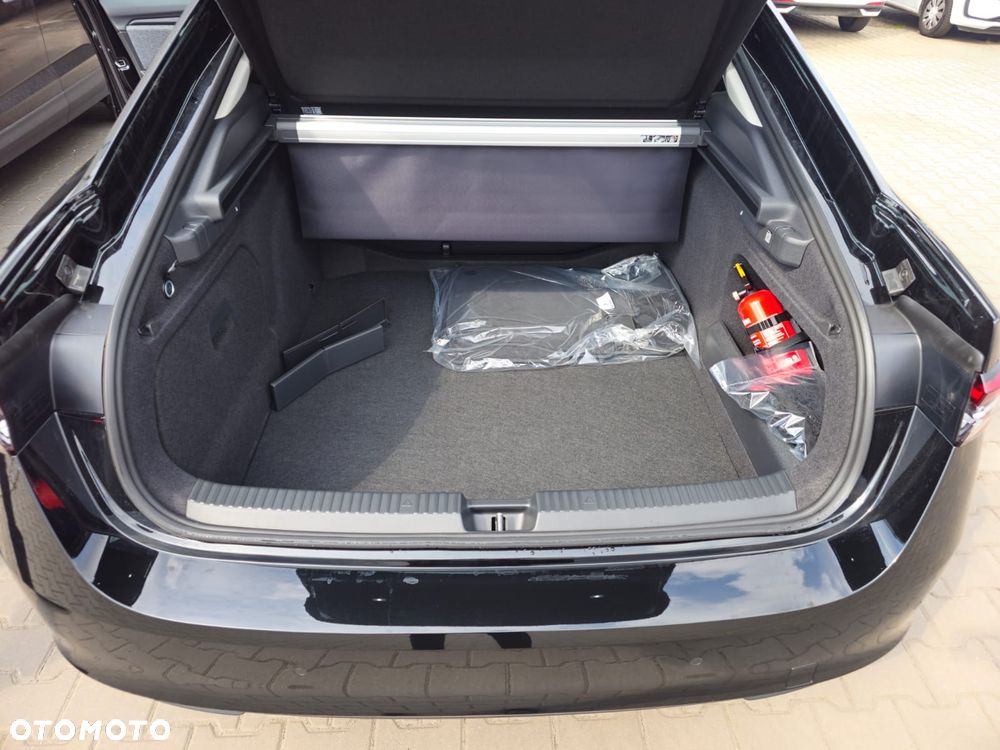 Skoda Superb 1.5 TSI mHEV Drive DSG - 9