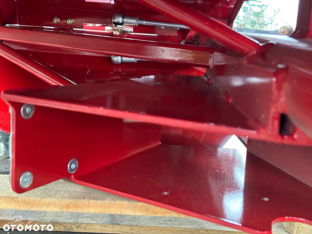 Case IH Kosa Boczna do Rzepaku Compact Case VE HD 2018 - 19