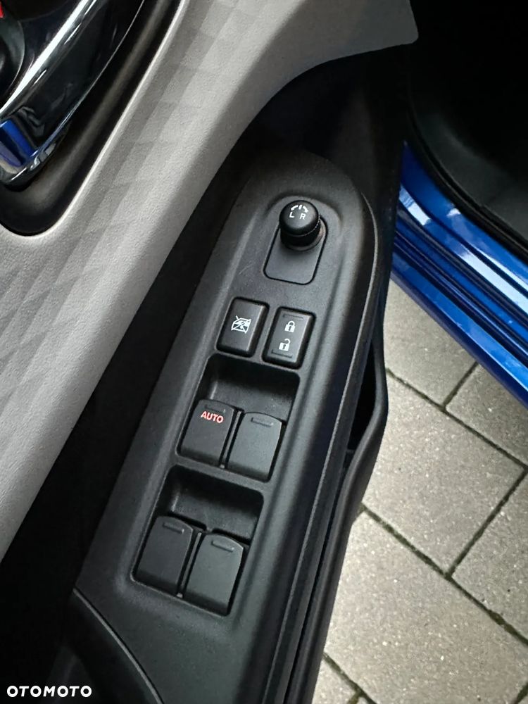 Suzuki Swift 1.2 Dualjet SHVS Premium Plus - 17