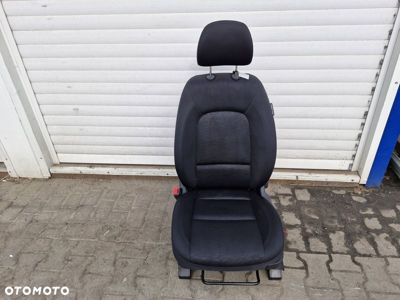 HYUNDAI IX20 FOTEL KIEROWCY LEWY PRZÓD UK - 1