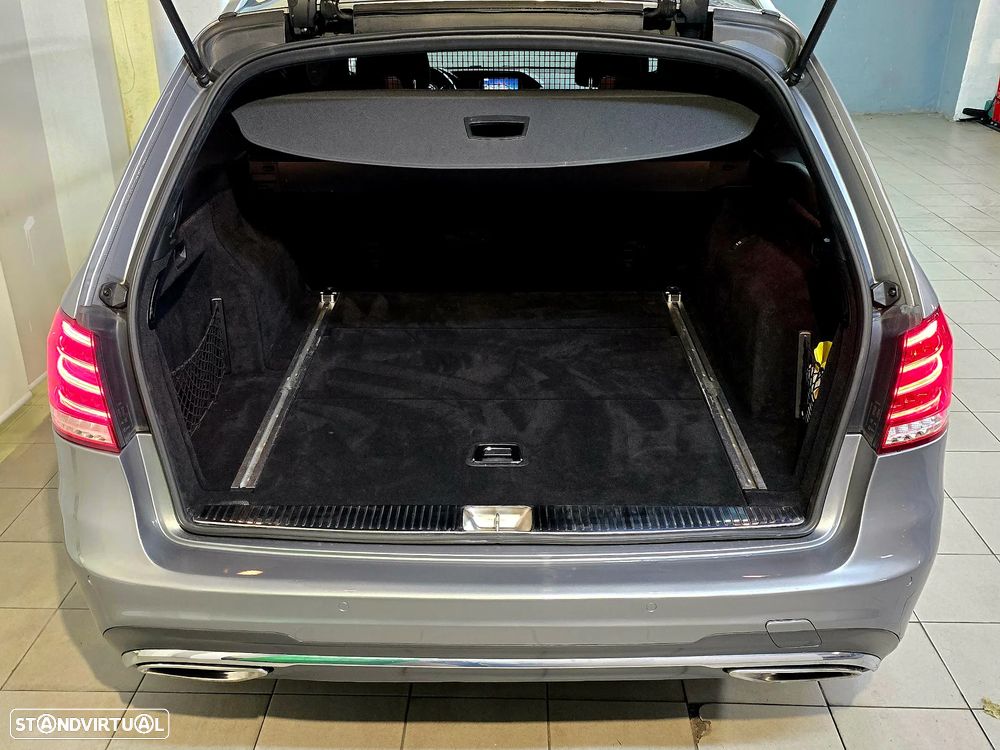 Mercedes-Benz E 300 Bluetec Hybrid Avantgarde - 9