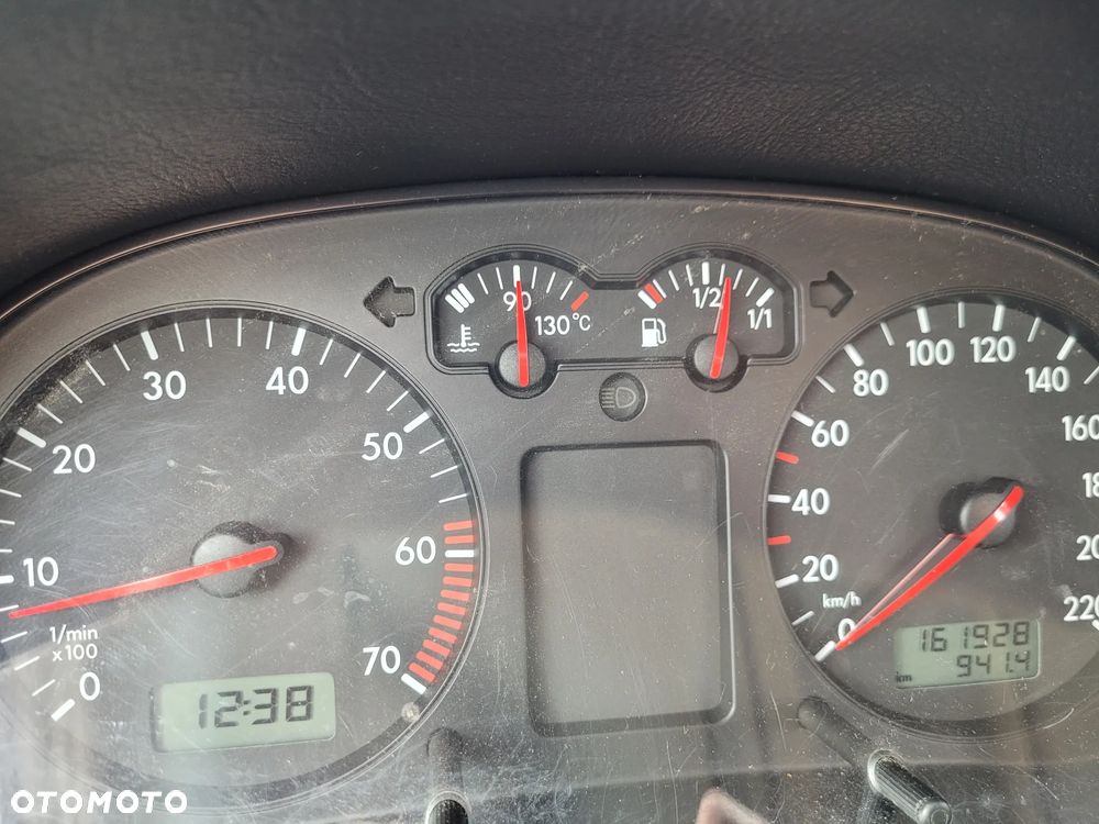 Volkswagen Golf - 17