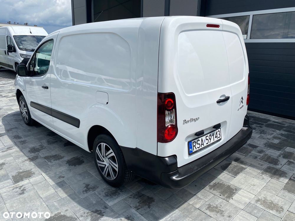 Citroën BERLINGO 1.6 HDI, MAX długi, 3-osobowy, klimatyzacja, zakupiony w salonie w Rzeszowie - 4