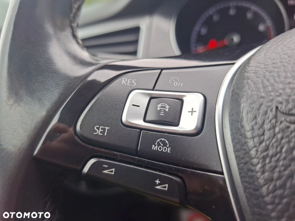 Volkswagen Golf Sportsvan 1.4 TSI (BlueMotion Technology) DSG Sound - 22