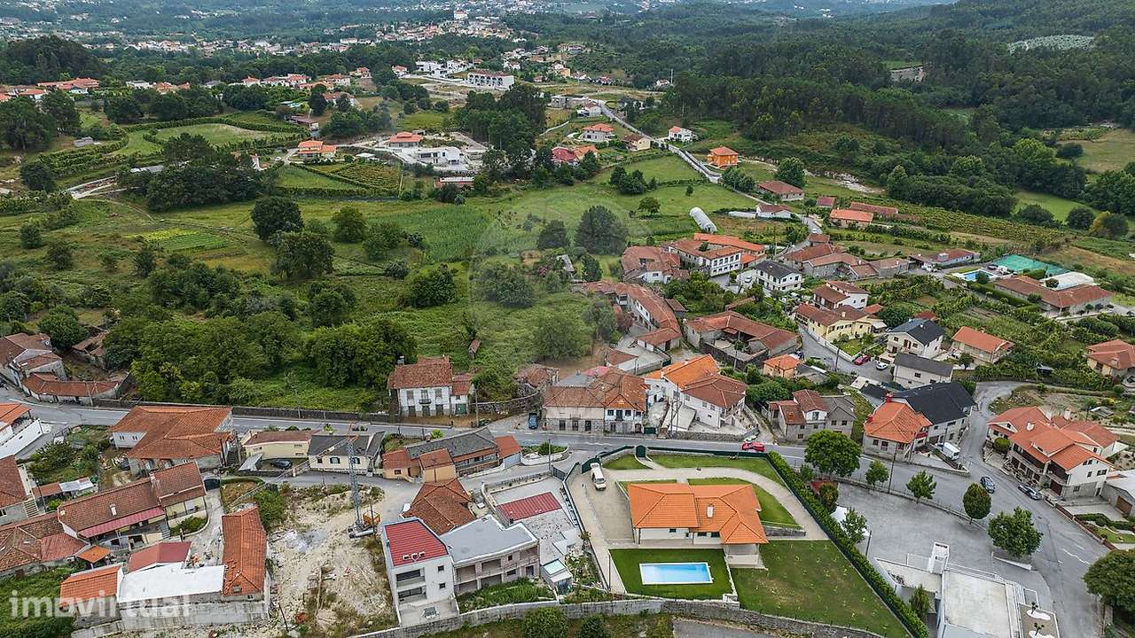 Moradia T5 para venda - Grande imagem: 2/22