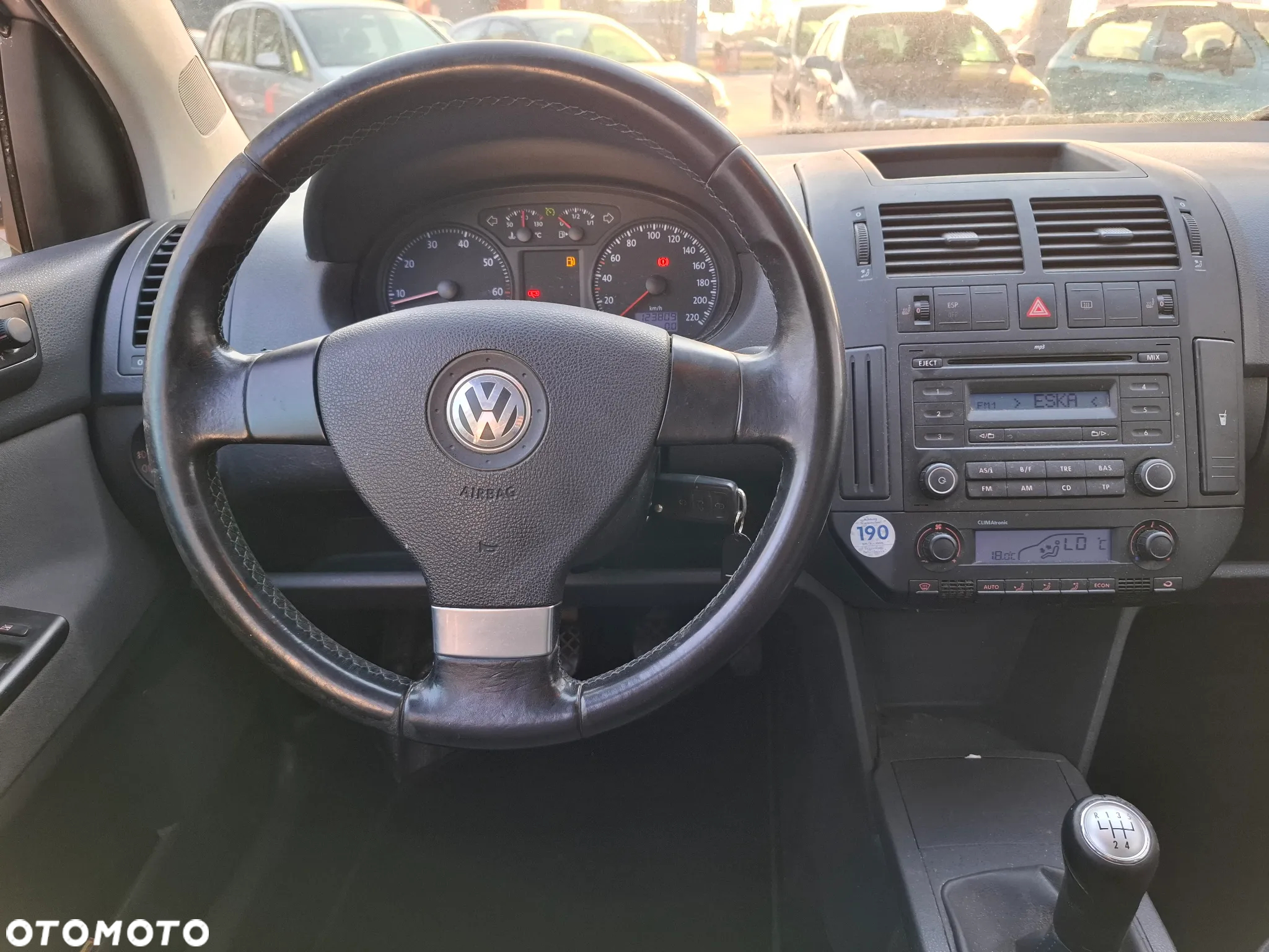 Volkswagen Polo 1.4 Goal - 28
