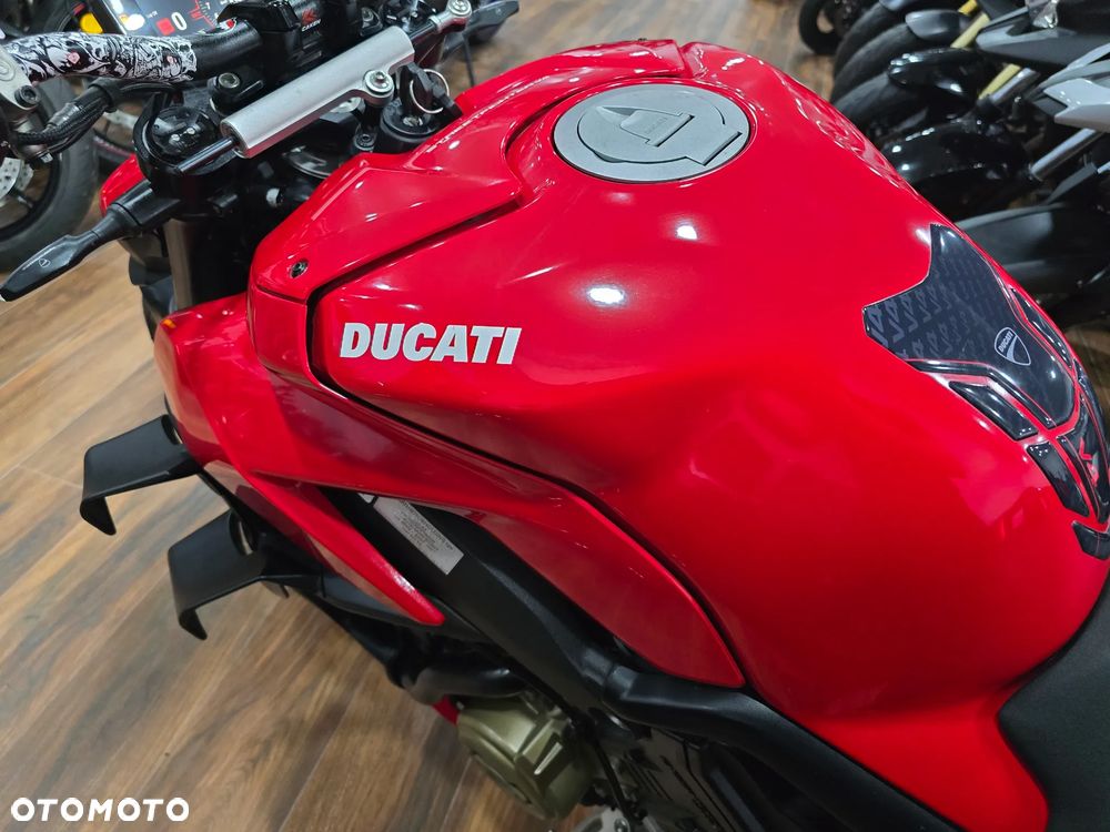 Ducati Streetfighter V4 - 31