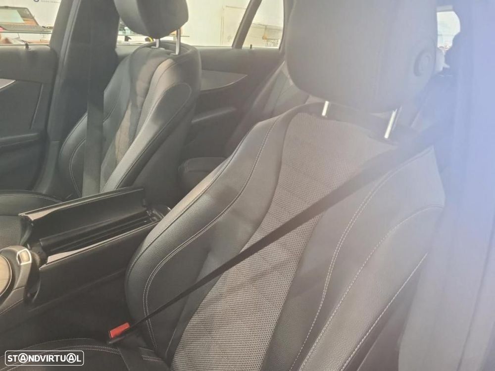 Mercedes-Benz E 300 de Avantgarde - 5