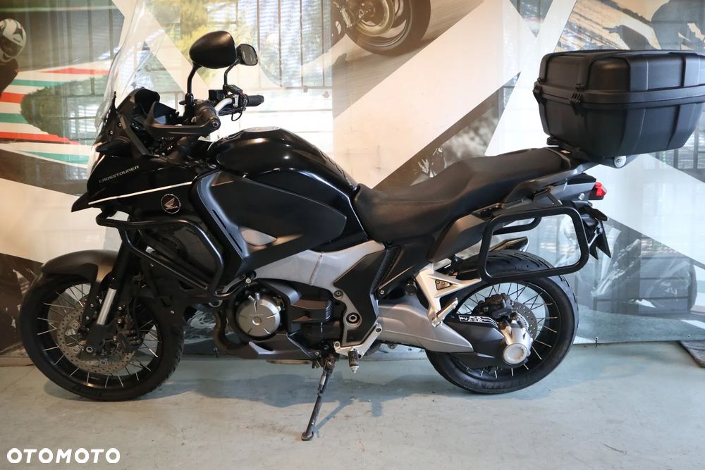 Honda VFR - 6