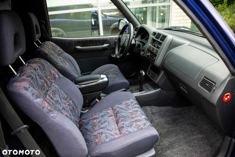 Toyota RAV4 - 21