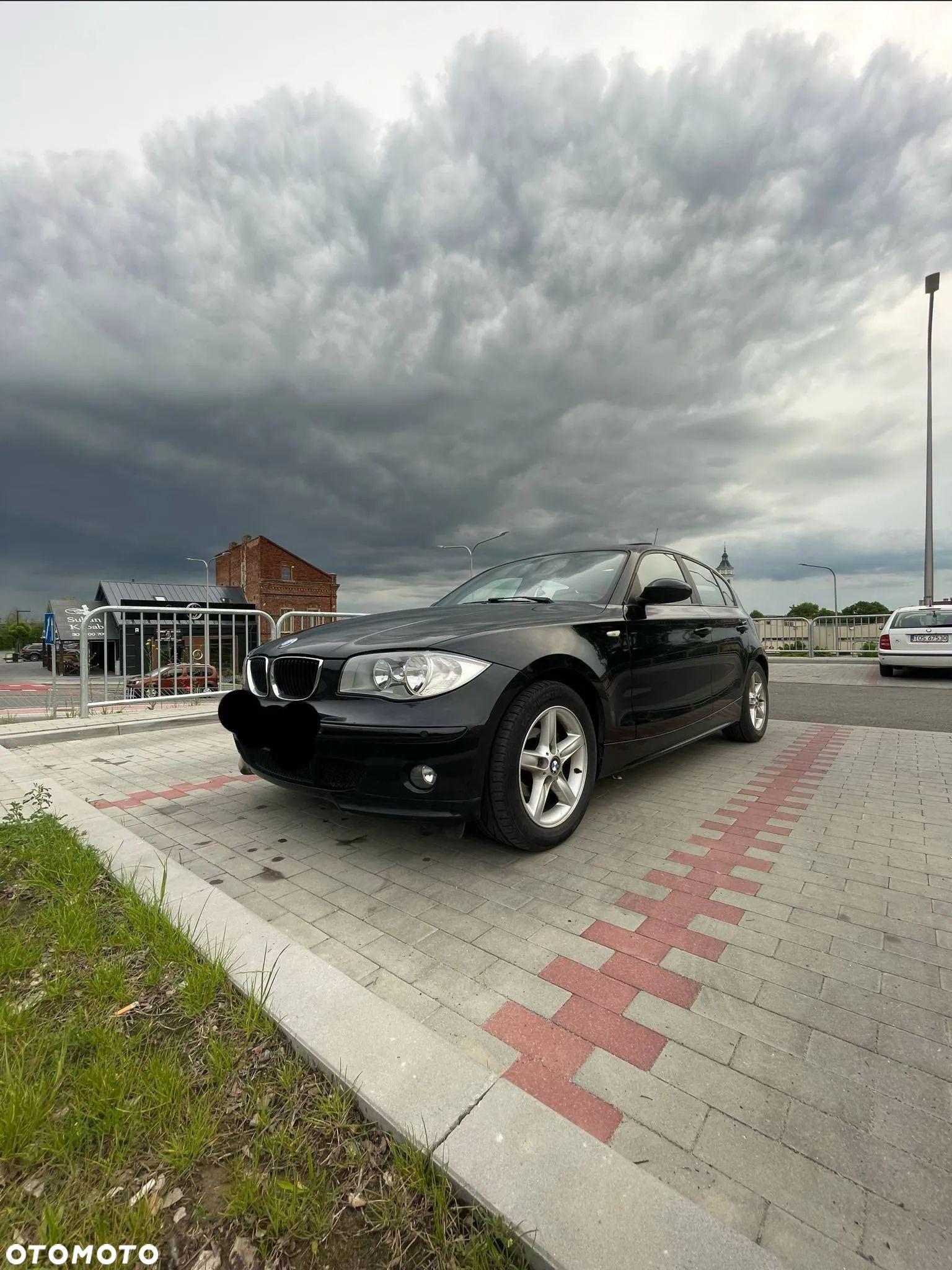 BMW Seria 1 116i - 1