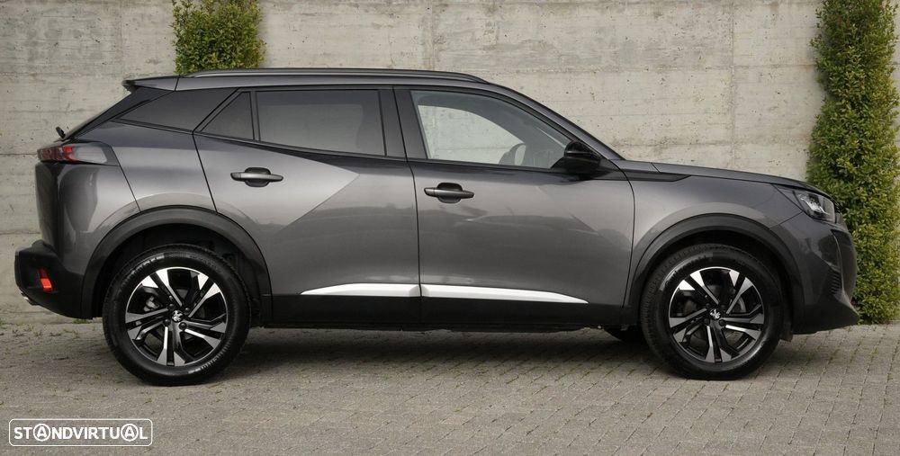 Peugeot 2008 1.2 PureTech Allure Pack - 6