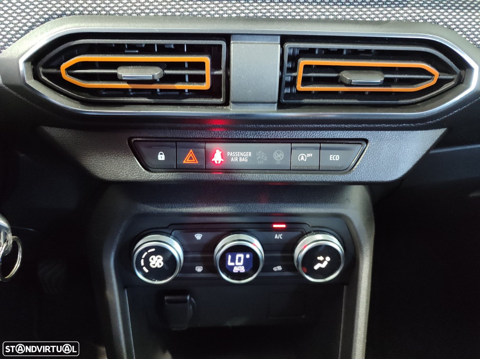 Dacia Sandero - 24
