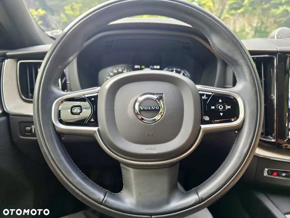 Volvo XC 60 - 14
