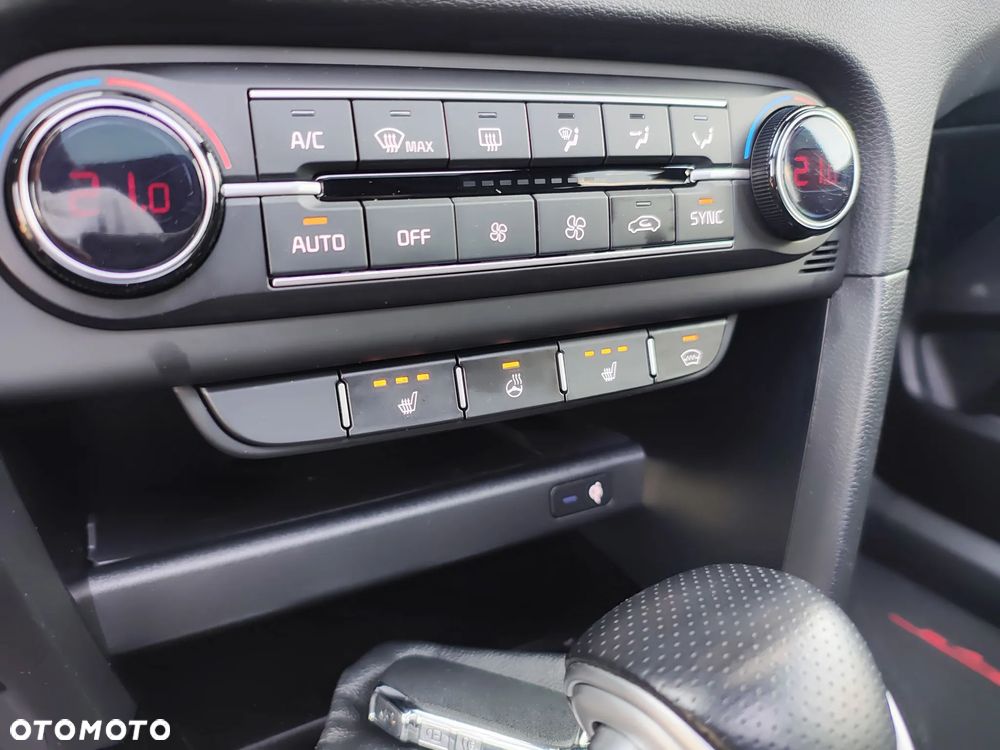 Kia ProCeed 1.6 T-GDI DCT7 OPF GT - 21
