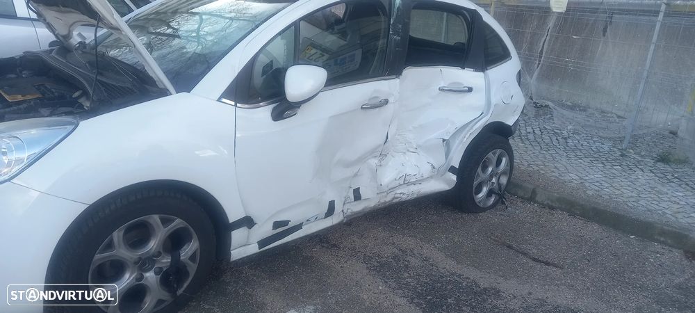 Citroën C3 1.6 BlueHDi Live - 7