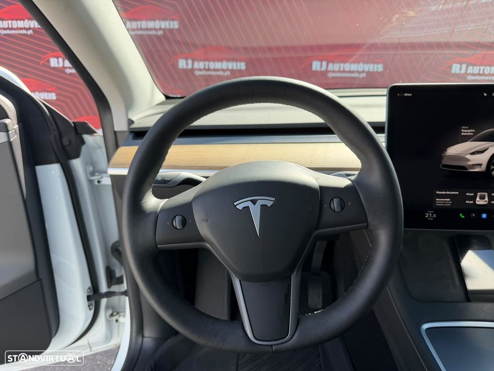 Tesla Model Y Long Range Tração Integral - 16