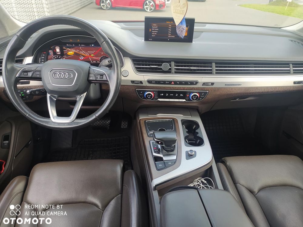 Audi Q7 - 10