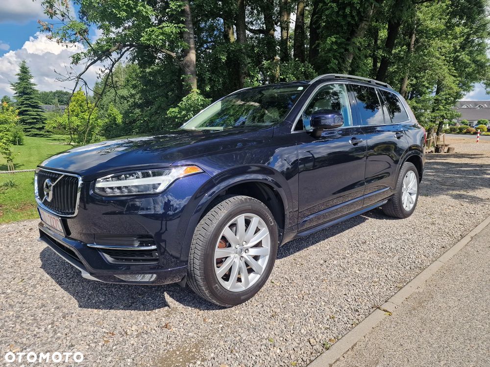 Volvo XC 90 - 1