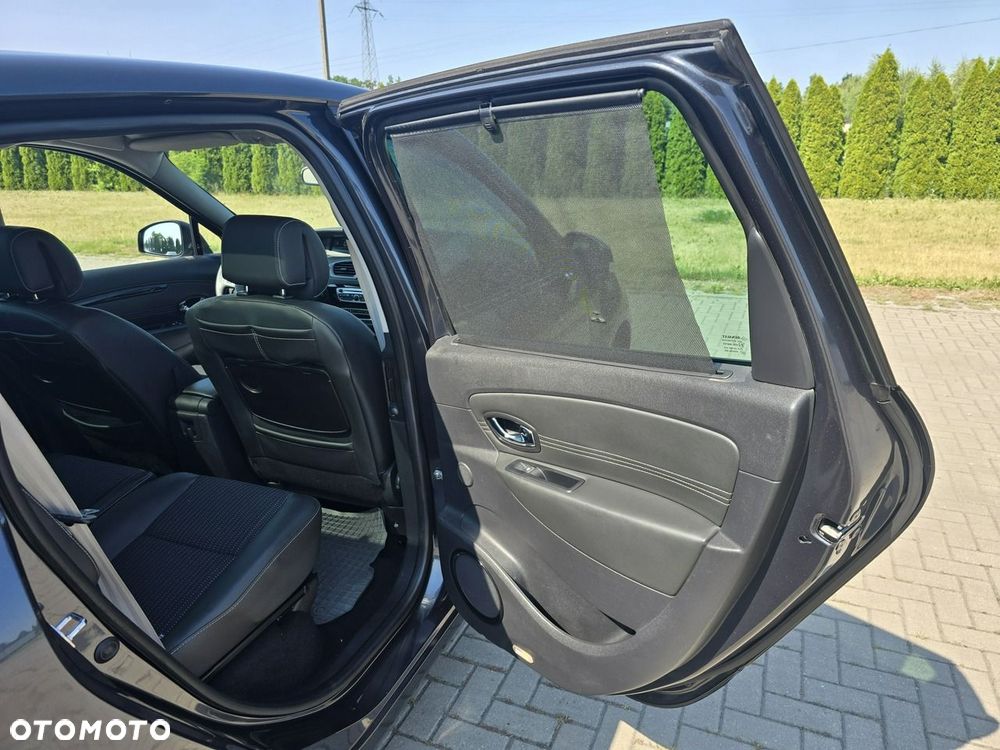Renault Grand Scenic - 24
