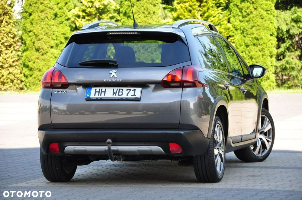 Peugeot 2008 - 13