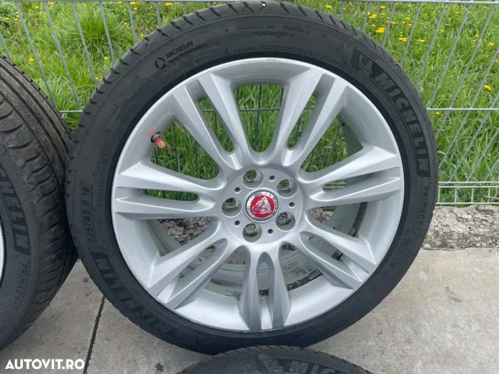 Jante Roti Jaguar XE 2.0 2015 2016 2017 2018 2019 2020 2021 225 45 R18 Dot 2021 - 2