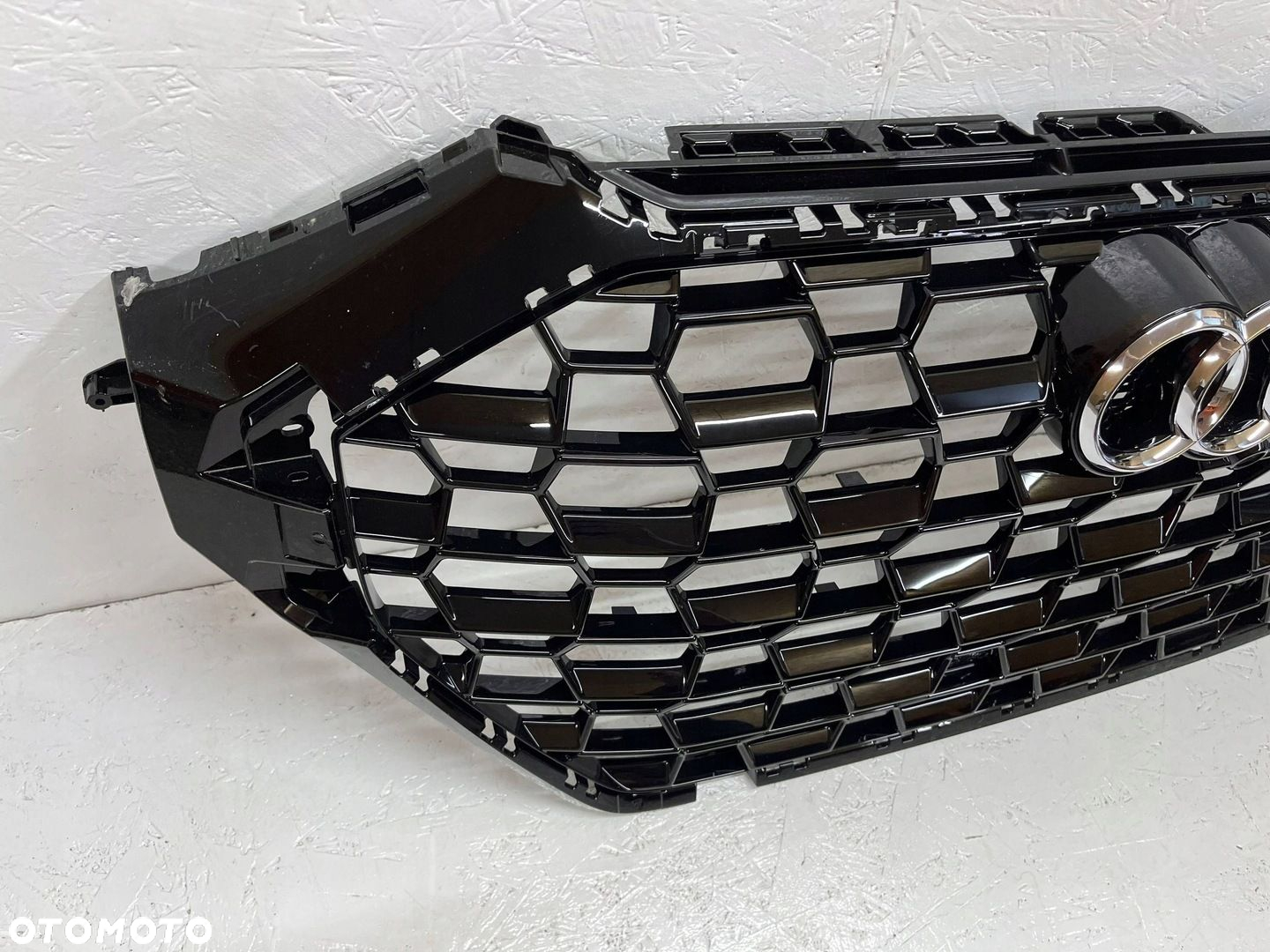 Audi RSQ3 2018- ATRAPA GRILL 83A853651D ORG - 2
