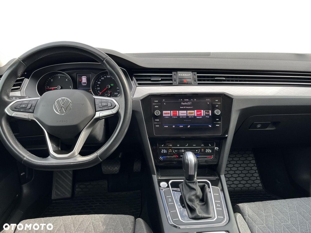 Volkswagen Passat Variant - 16