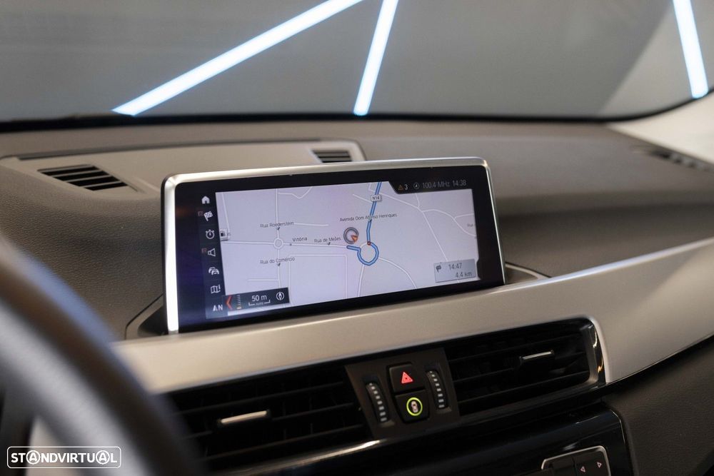 BMW X1 25 e xDrive - 11