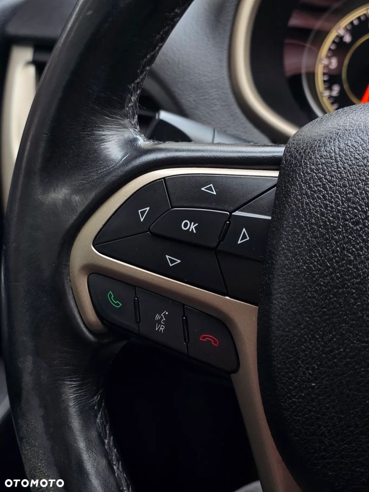 Jeep Cherokee 3.2 V6 Pentastar Active Drive I Automatik Limited - 31