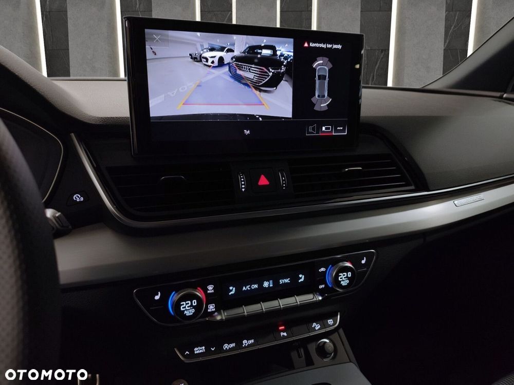 Audi Q5 Sportback - 8
