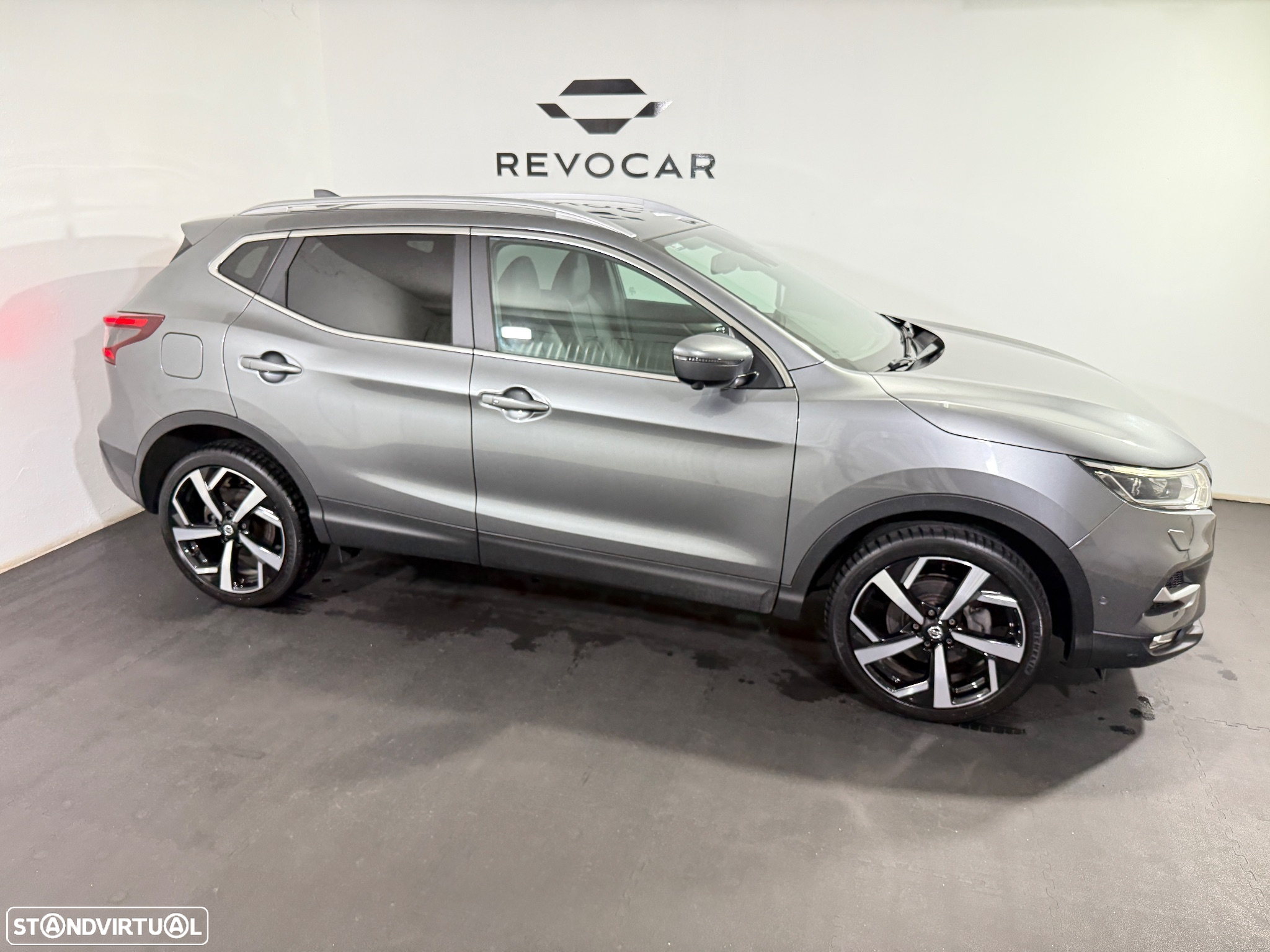 Nissan Qashqai 1.2 DIG-T Xtronic TEKNA+ - 6