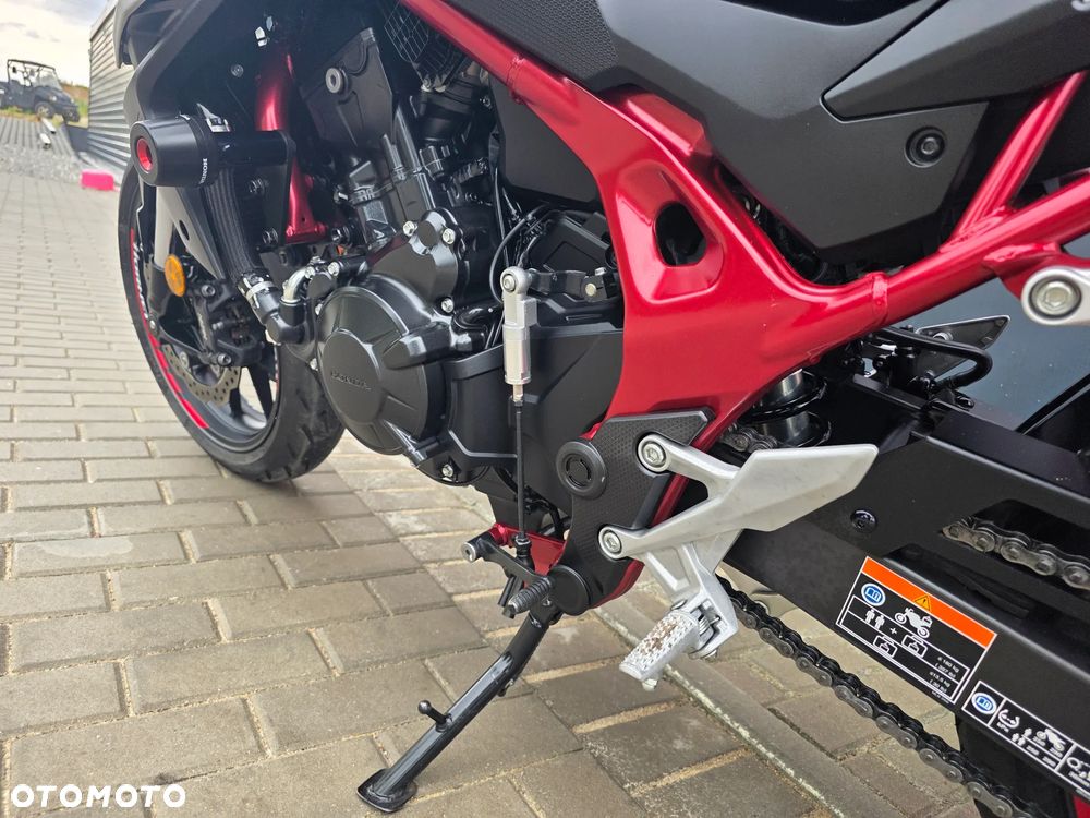 Honda Hornet - 23