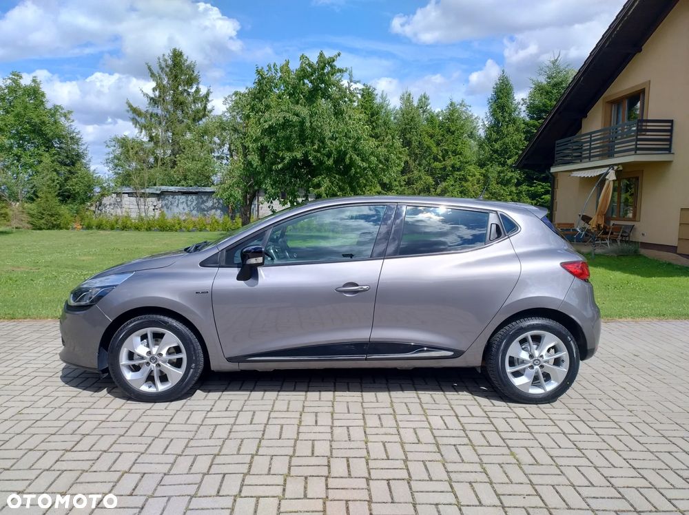Renault Clio 1.2 16V Limited - 16