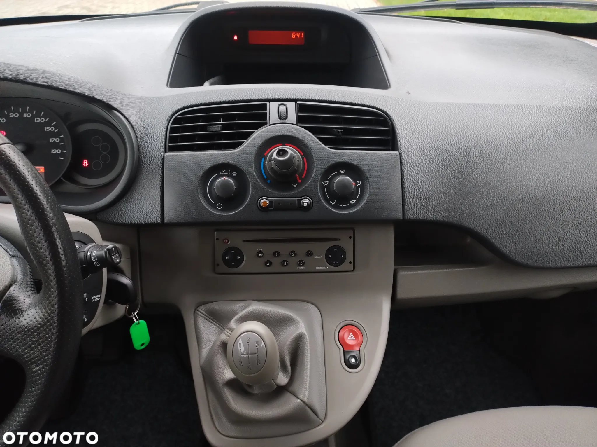 Renault Kangoo 1.6 16V 105 Authentique - 25