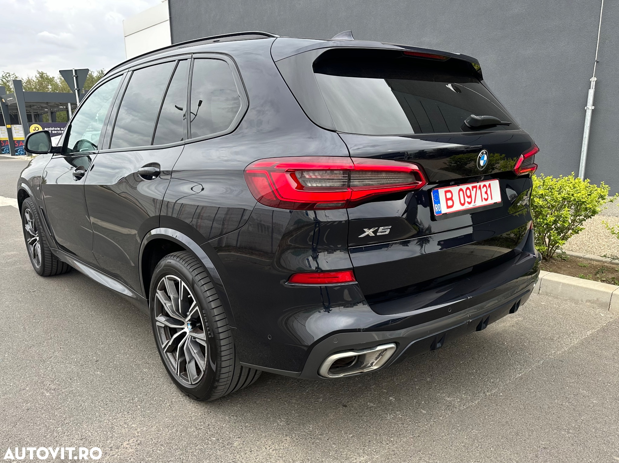 BMW X5 xDrive45e - 5