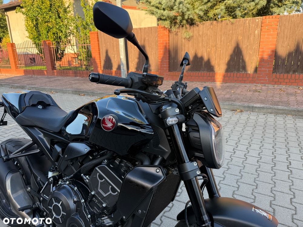 Honda CB - 4