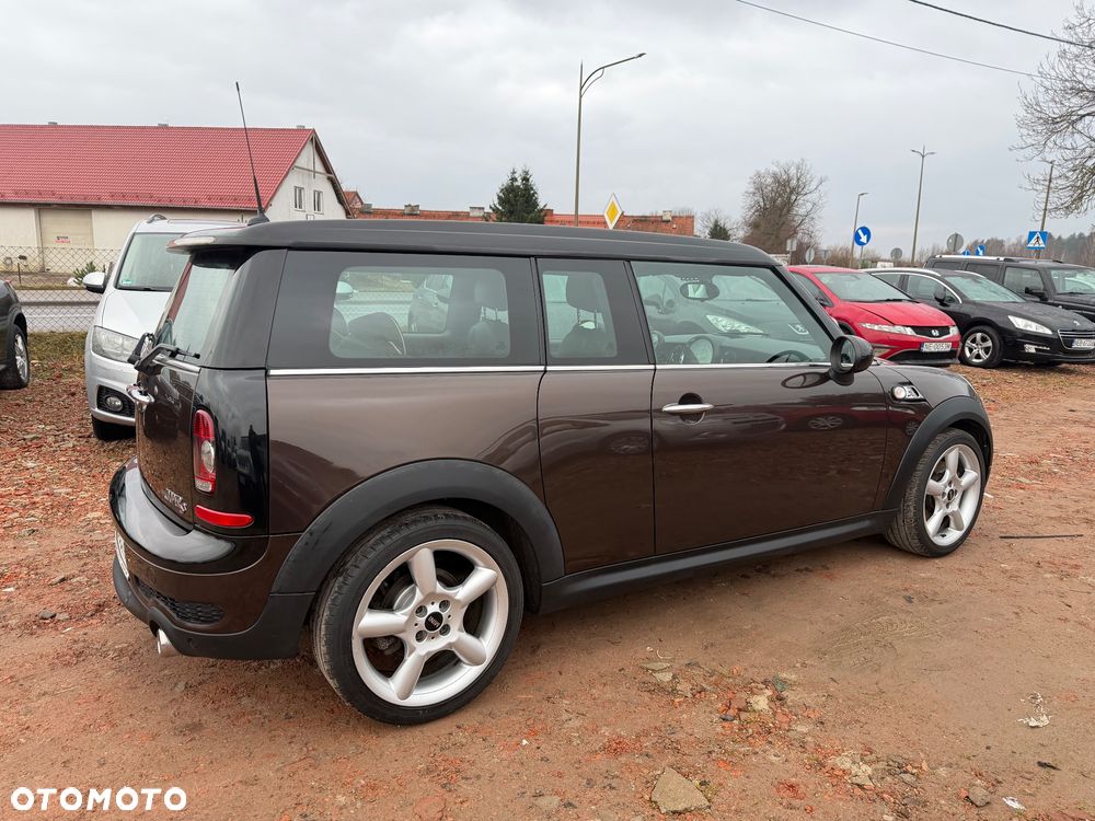 MINI Clubman - 13