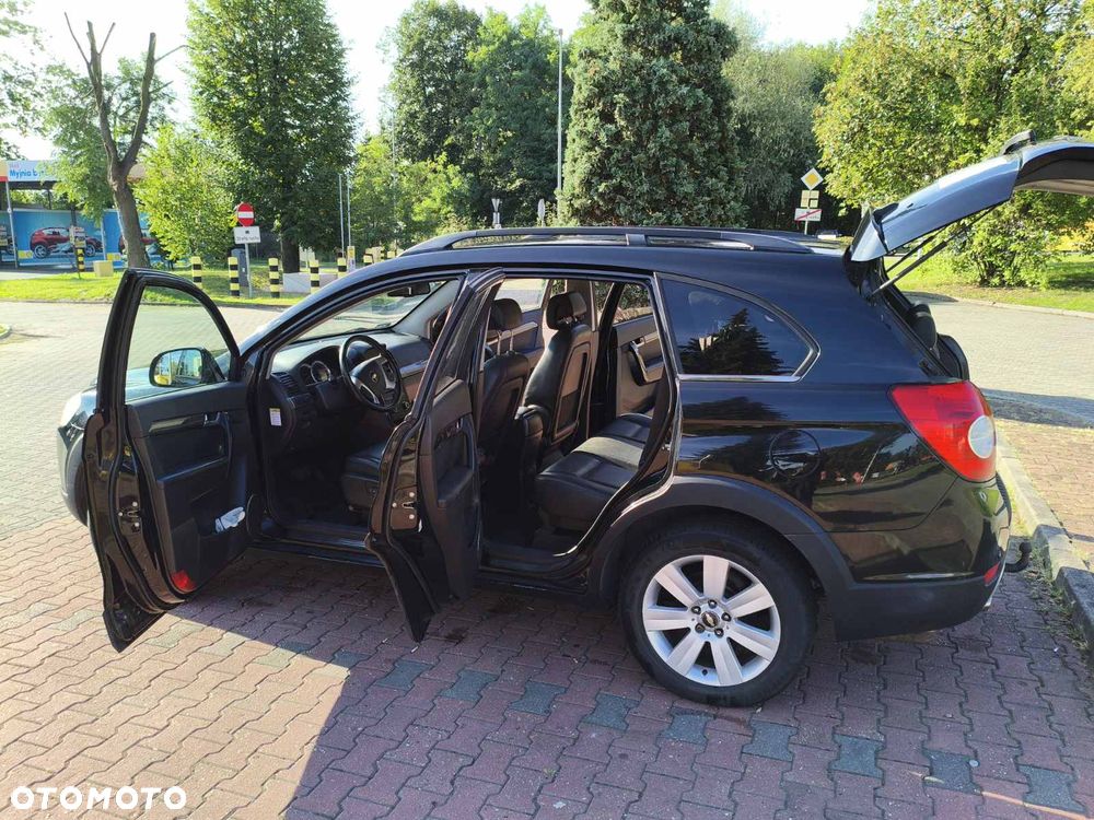 Chevrolet Captiva 3.2 LT high - 9