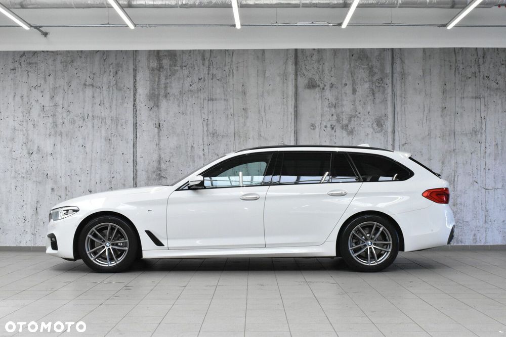 BMW Seria 5 520d xDrive M Sport sport - 4