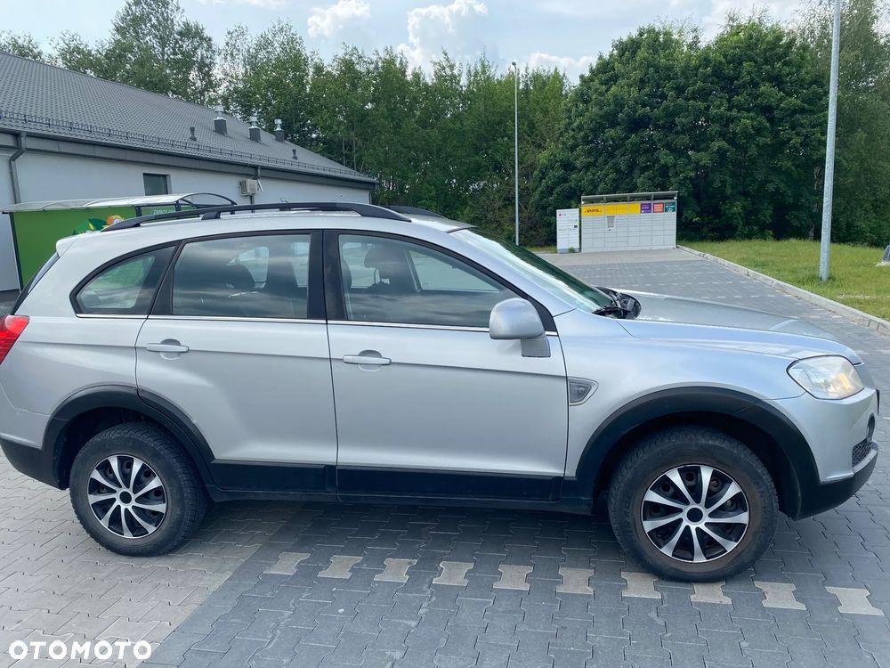 Chevrolet Captiva 2.4 2WD 5 Sitzer LS - 1