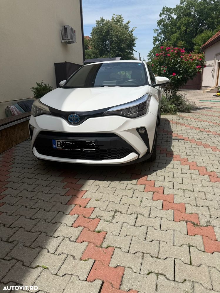 TOYOTA C-HR 2023