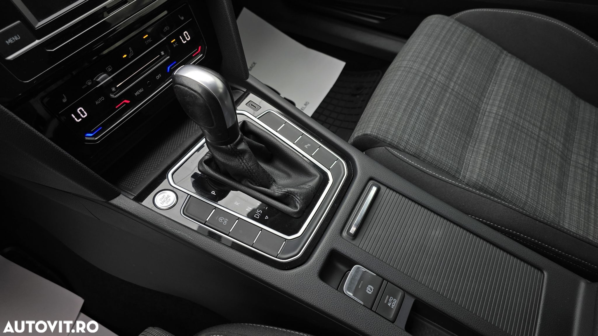 Volkswagen Passat - 17