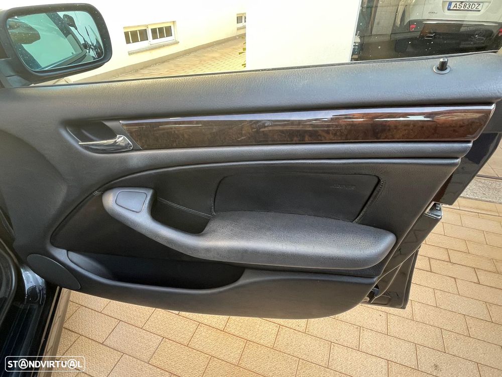 BMW 320 d Touring - 15