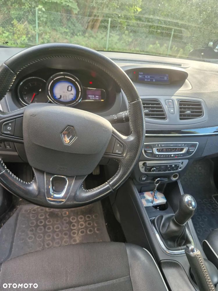 Renault Fluence 1.6 16V Dynamique - 10