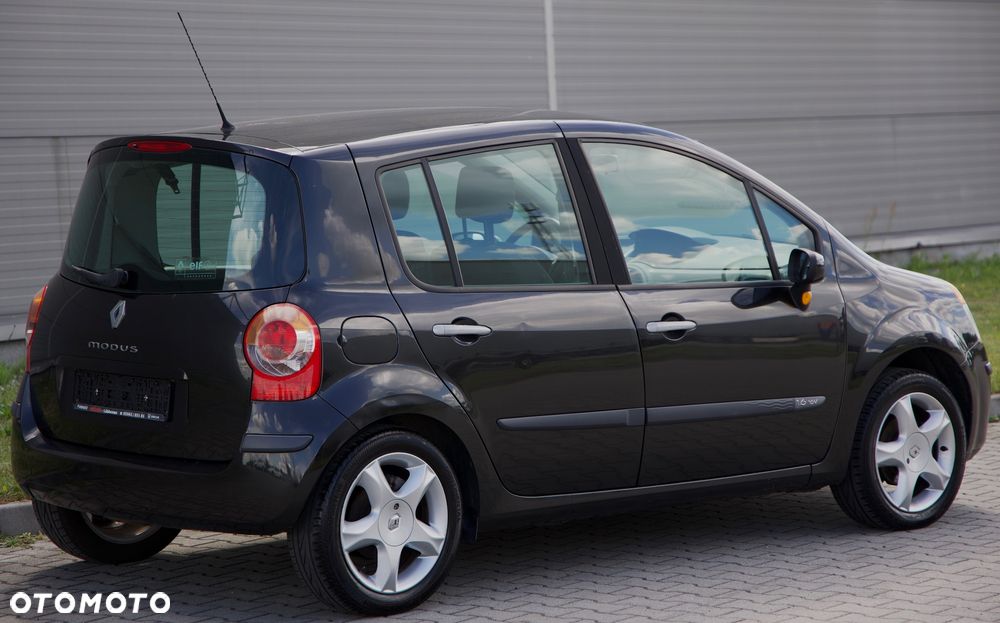 Renault Modus 1.6 16V Dynamique - 18