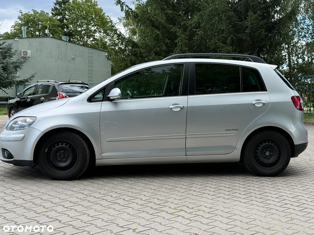 Volkswagen Golf 1.9 TDI DPF Comfortline DSG - 4