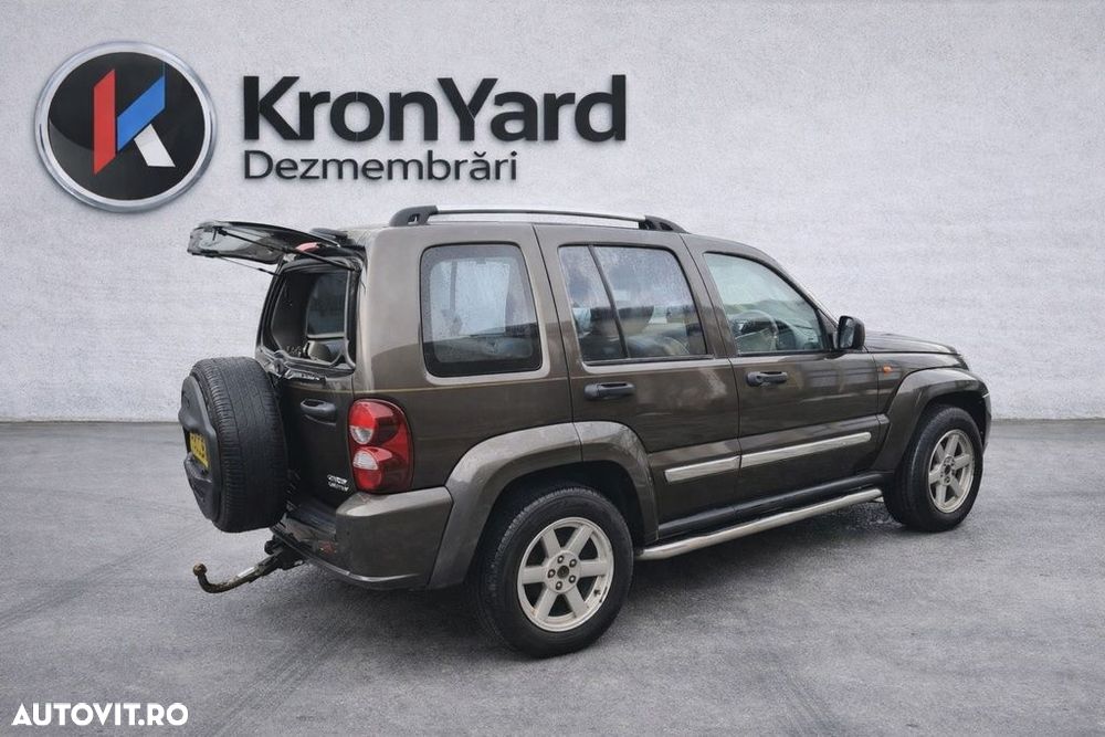 Dezmembrari dezmembrez  Jeep Cherokee III 2.8 Jeep Cherokee III 2.5 D - 3