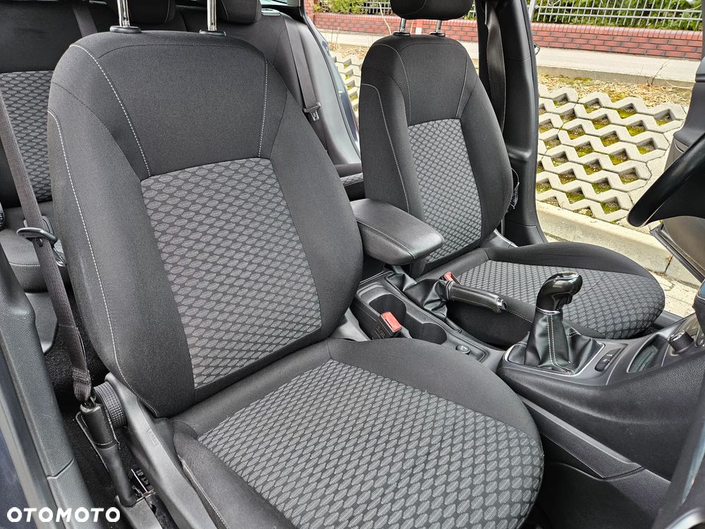 Opel Astra 1.4 T Enjoy - 19