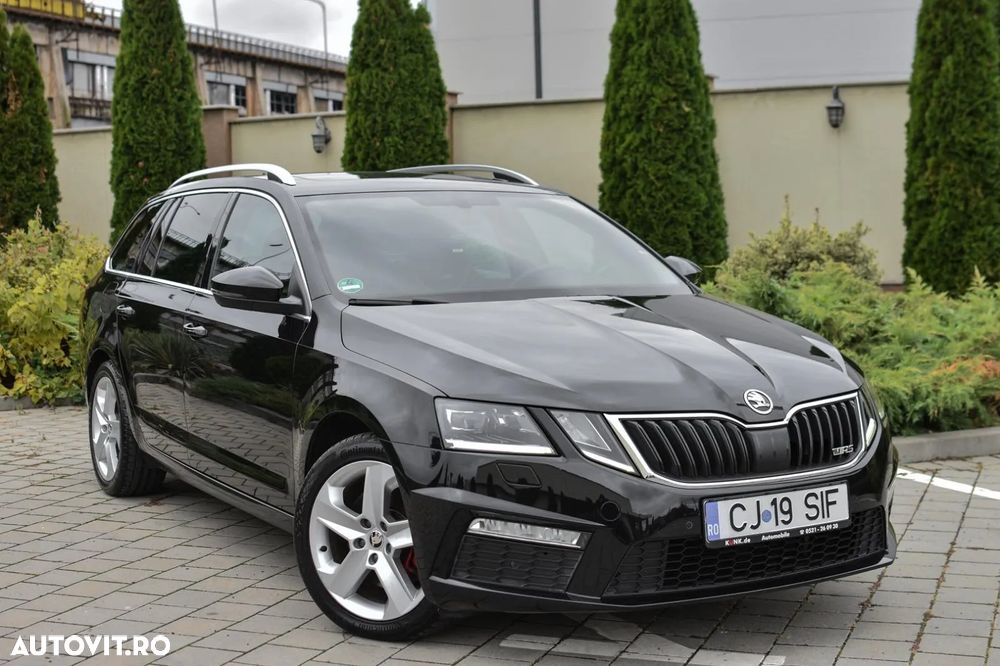 Skoda Octavia 2.0 TDI DSG RS - 12